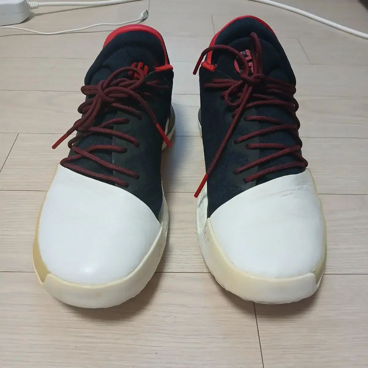 【雷市場（ポンジャン）商品韓国直送】 adidas(アディダス) ハーデン vol 1 ／ 275 サイズ