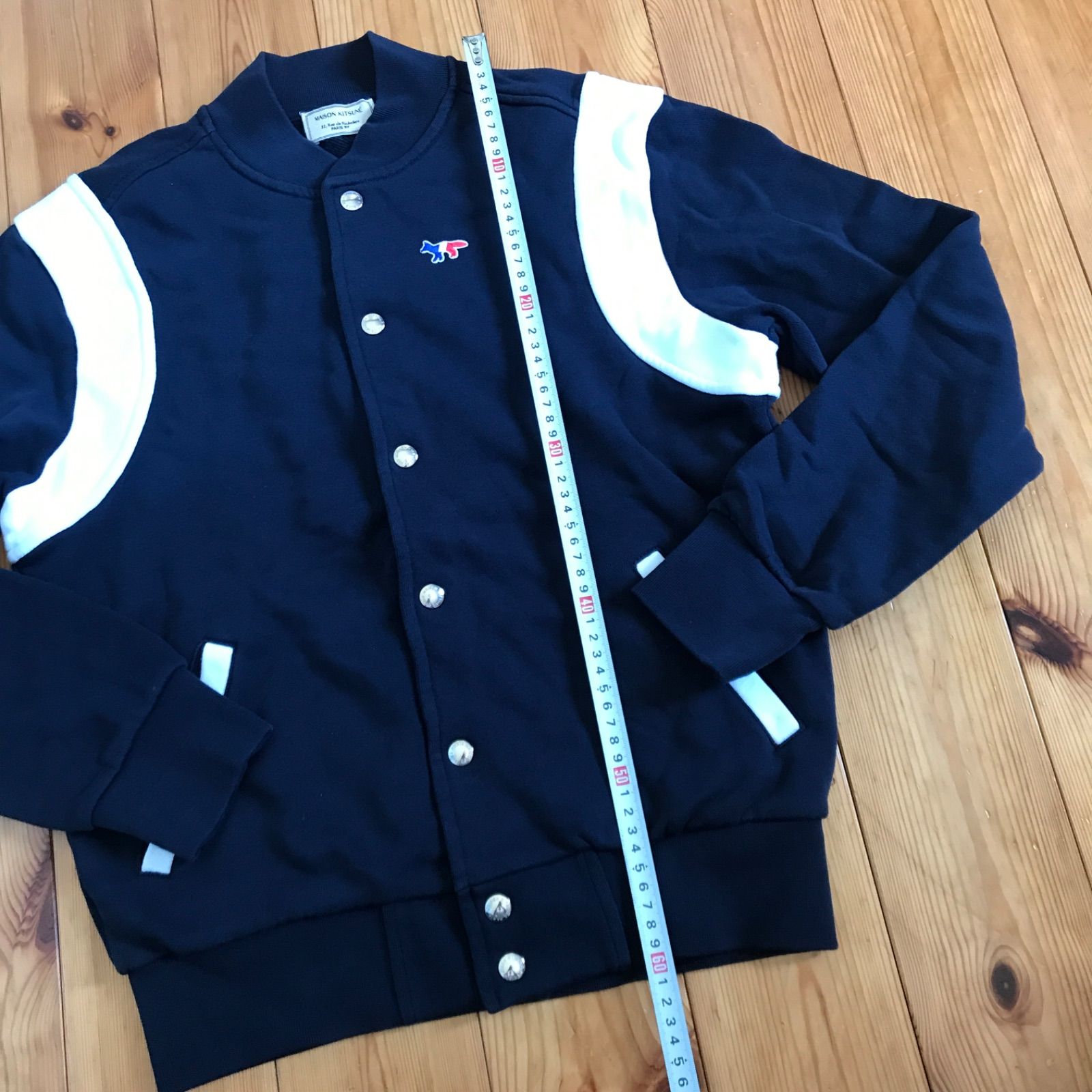 【Maison Kitsune】メゾンキツネ スタジャン XS 楽天市場】Maison Kitsune メゾンキツネ グレーフォックスヘッド