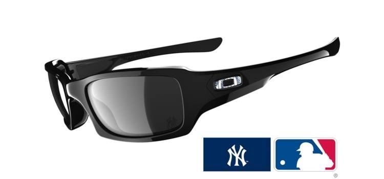 オークリー サングラス Oakley MLB FIVES SQUARED Color: Yankees Polished Black/Black Iridium