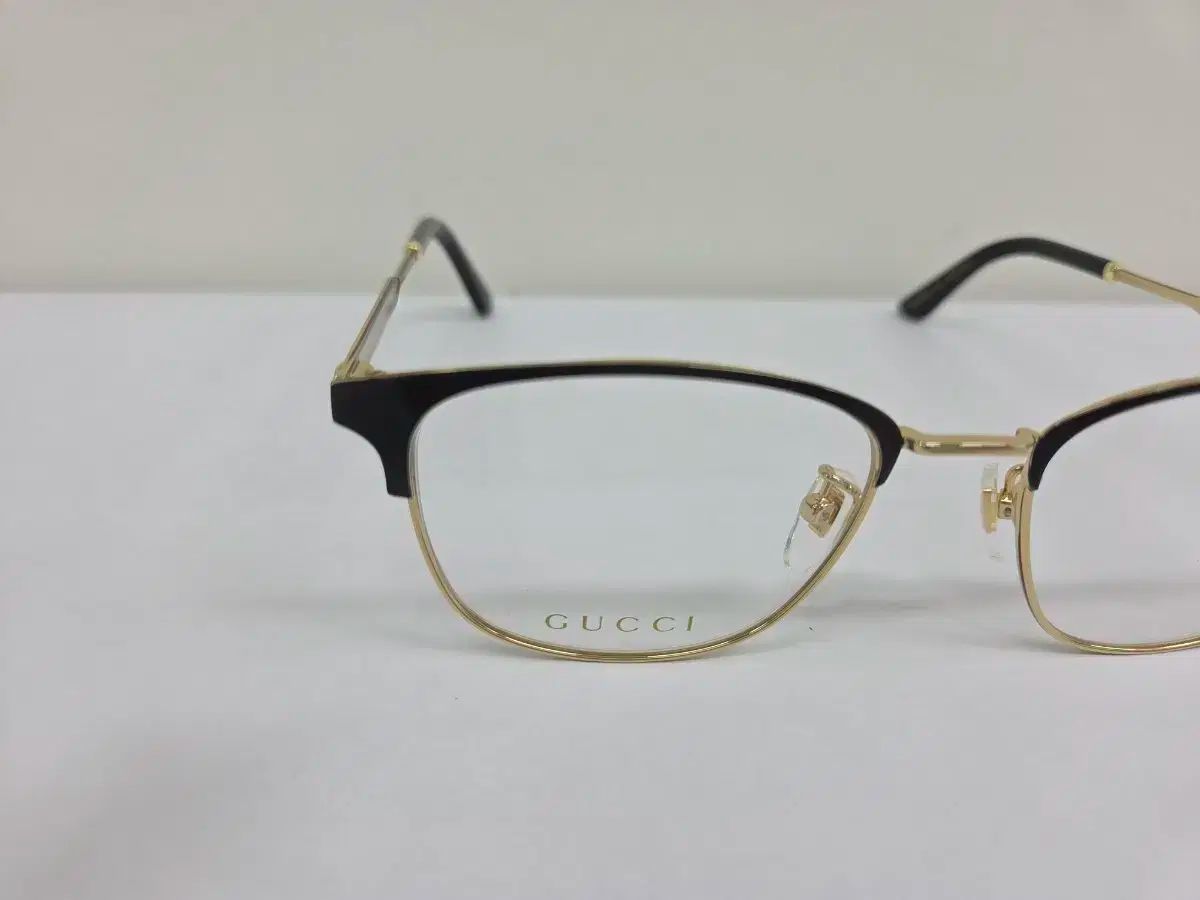 1 メガネフレーム