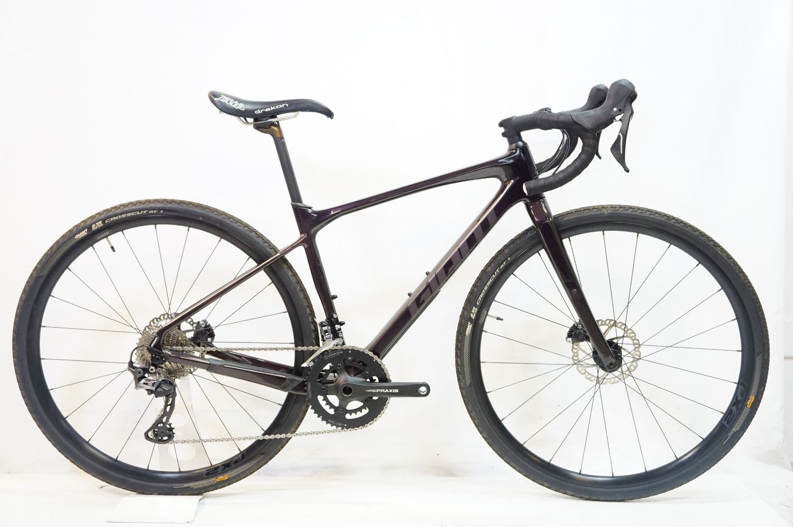 GIANT ジャイアント REVOLT ADVANCED 2 2021年モデル グラベルロード バイチャリ熊谷店