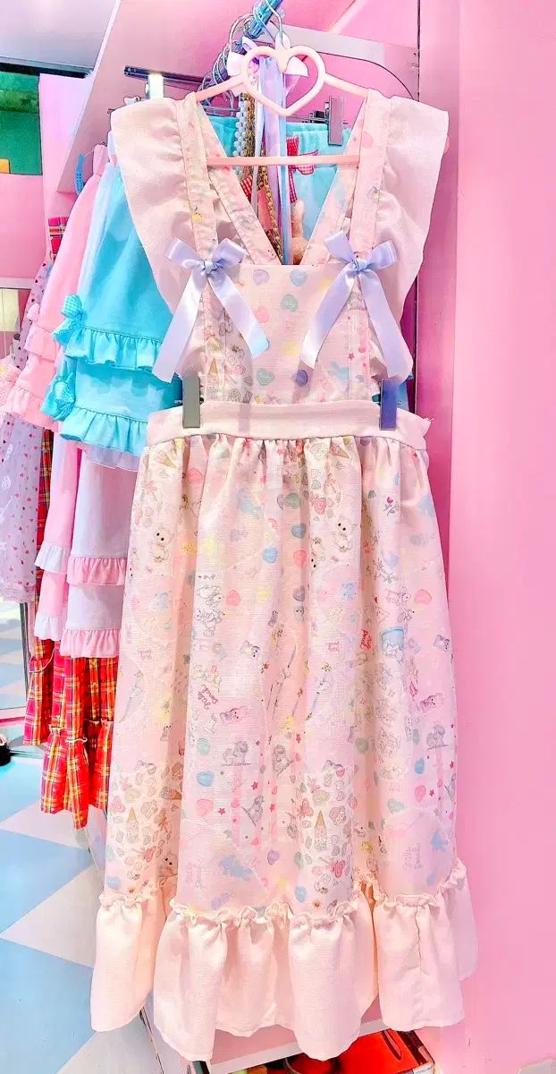 NILE PERCH ネイルパーチ ジャンパースカート パーチワーク ピンク 販売しています