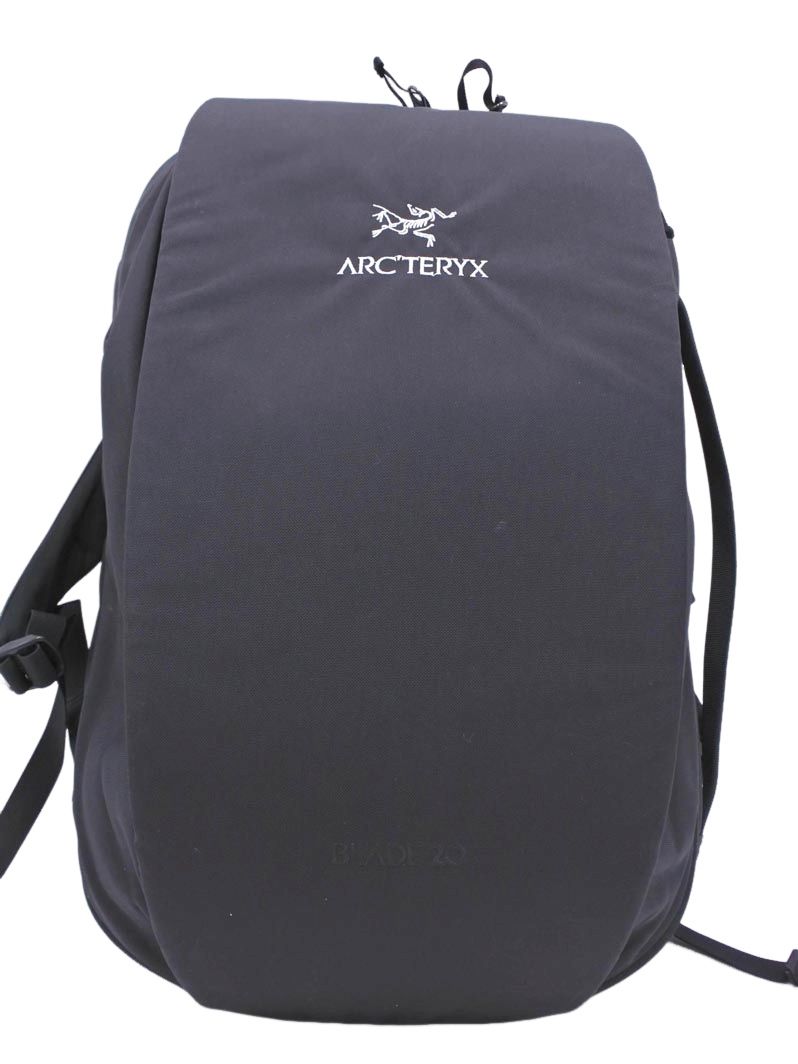 美品アークテリクス　ブレード20 黒　バックパック　リュック 楽天市場】【国内正規品】ARC'TERYX(アークテリクス) Blade 20