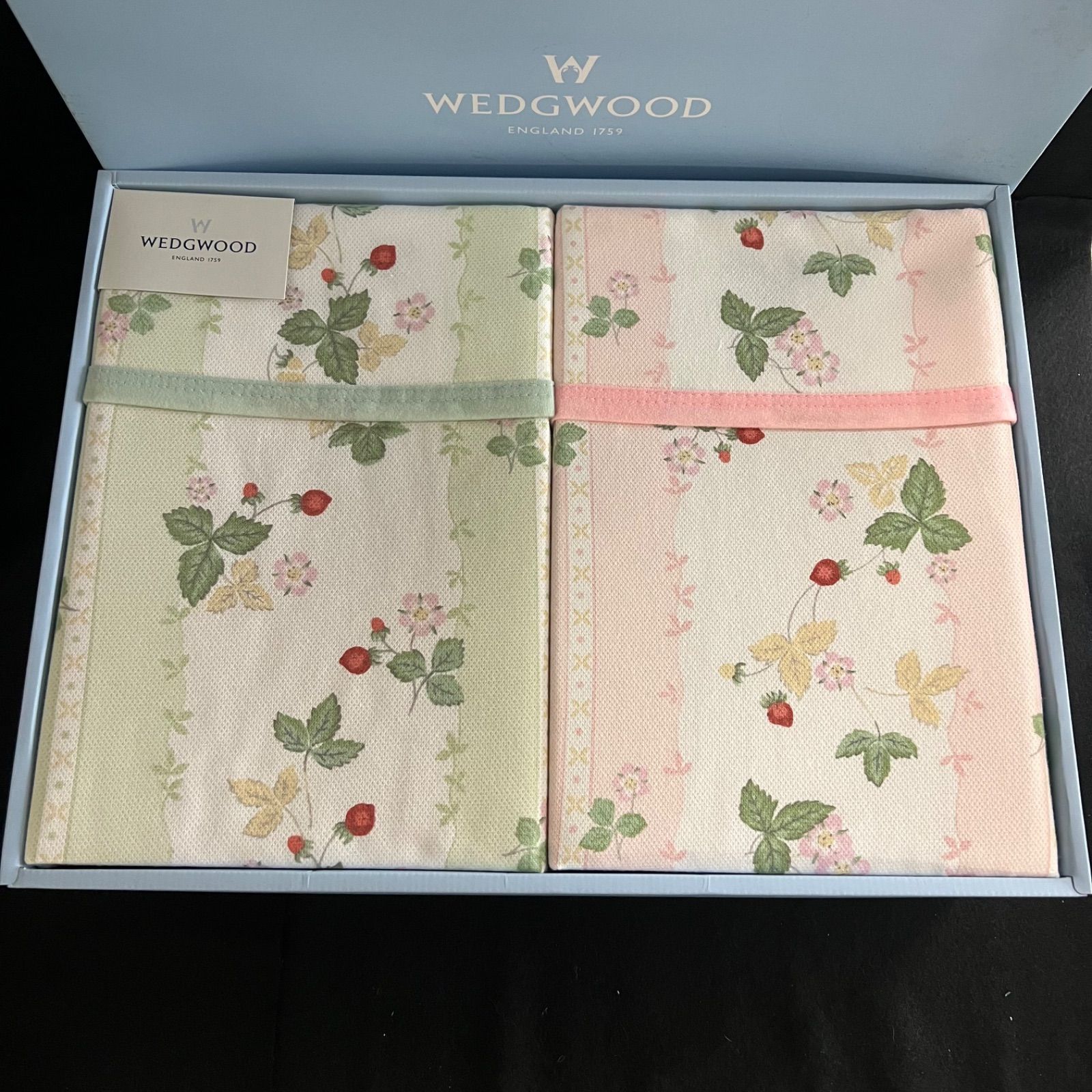 ウエッジウッド ワイルドストロベリー