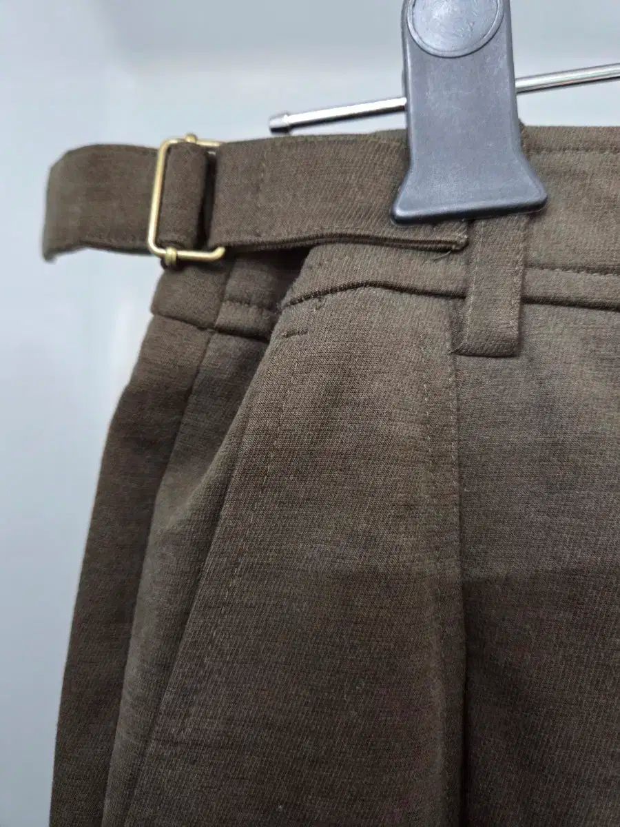 トム グレイハウンド ベルト カーゴ ズボン DECORATOM_COM_BR