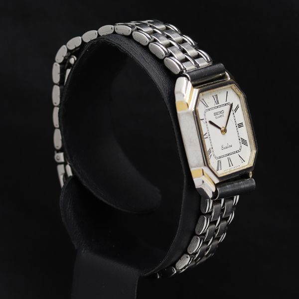 稼働 セイコー エクセリーヌ 2320-6440 QZ ホワイト文字盤