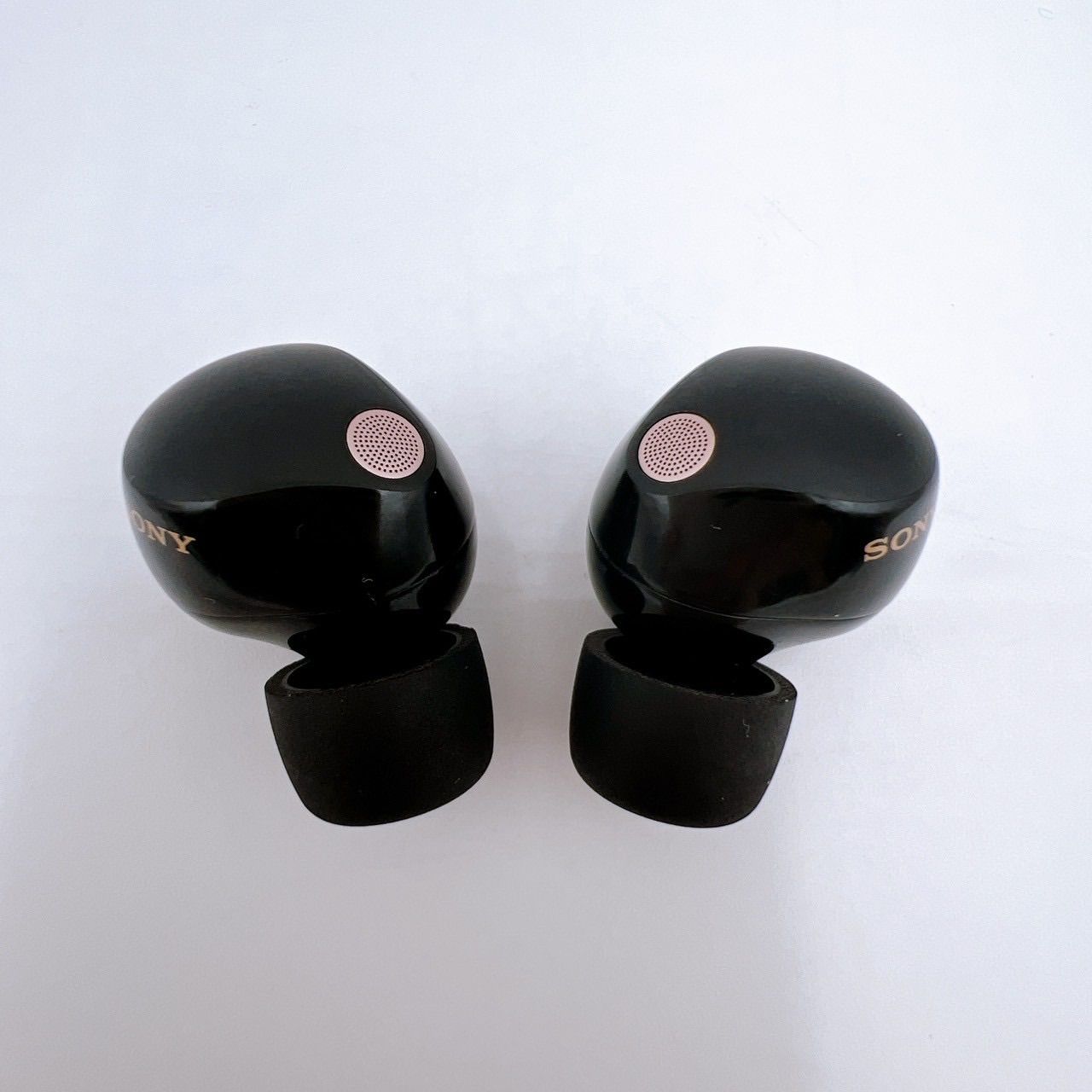 【美品】SONY WF-1000XM5 ワイヤレスイヤホン / 黒 Amazon.co.jp: 【整備済み品】 ソニー ワイヤレスノイズキャンセリング
