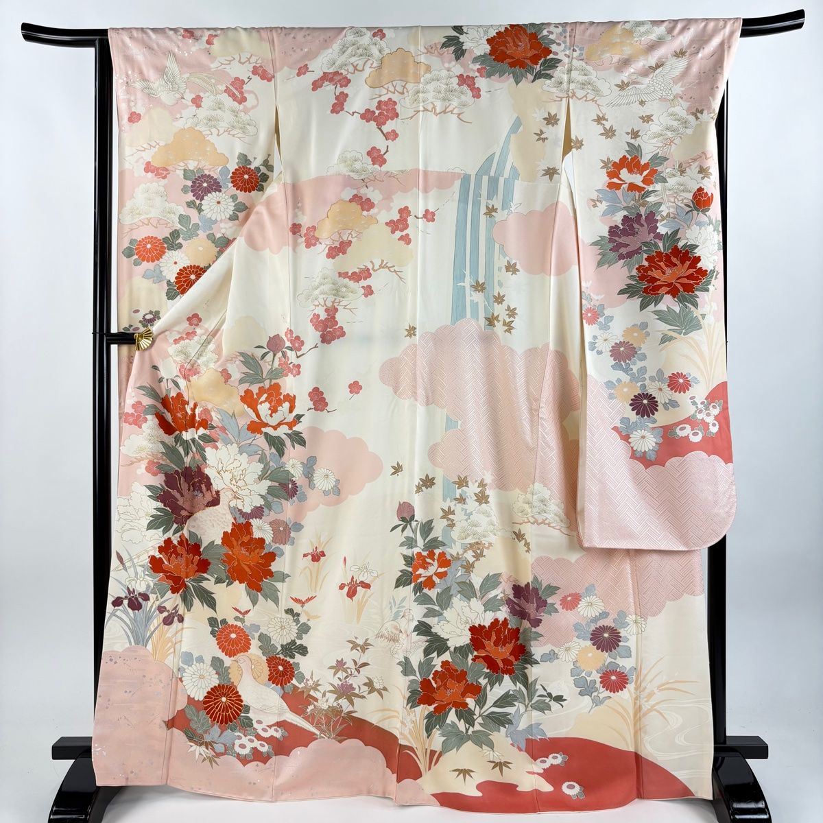 振袖 身丈167.5cm 裄丈67cm M 袷 牡丹 鳥 金糸 金銀彩 クリーム 正絹 秀品