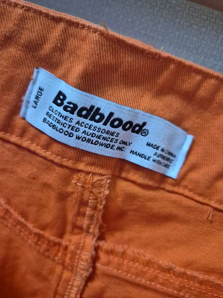 Badblood カーゴ