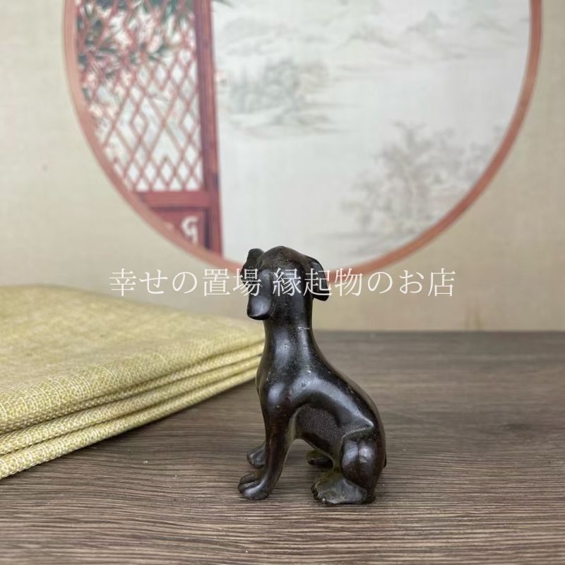 【整理番号:BQ013】黄楊精細彫刻十二支縁起置物「座る犬」 整理番号:BQ013】黄楊精細彫刻十二支縁起置物「座る犬」 - メルカリ