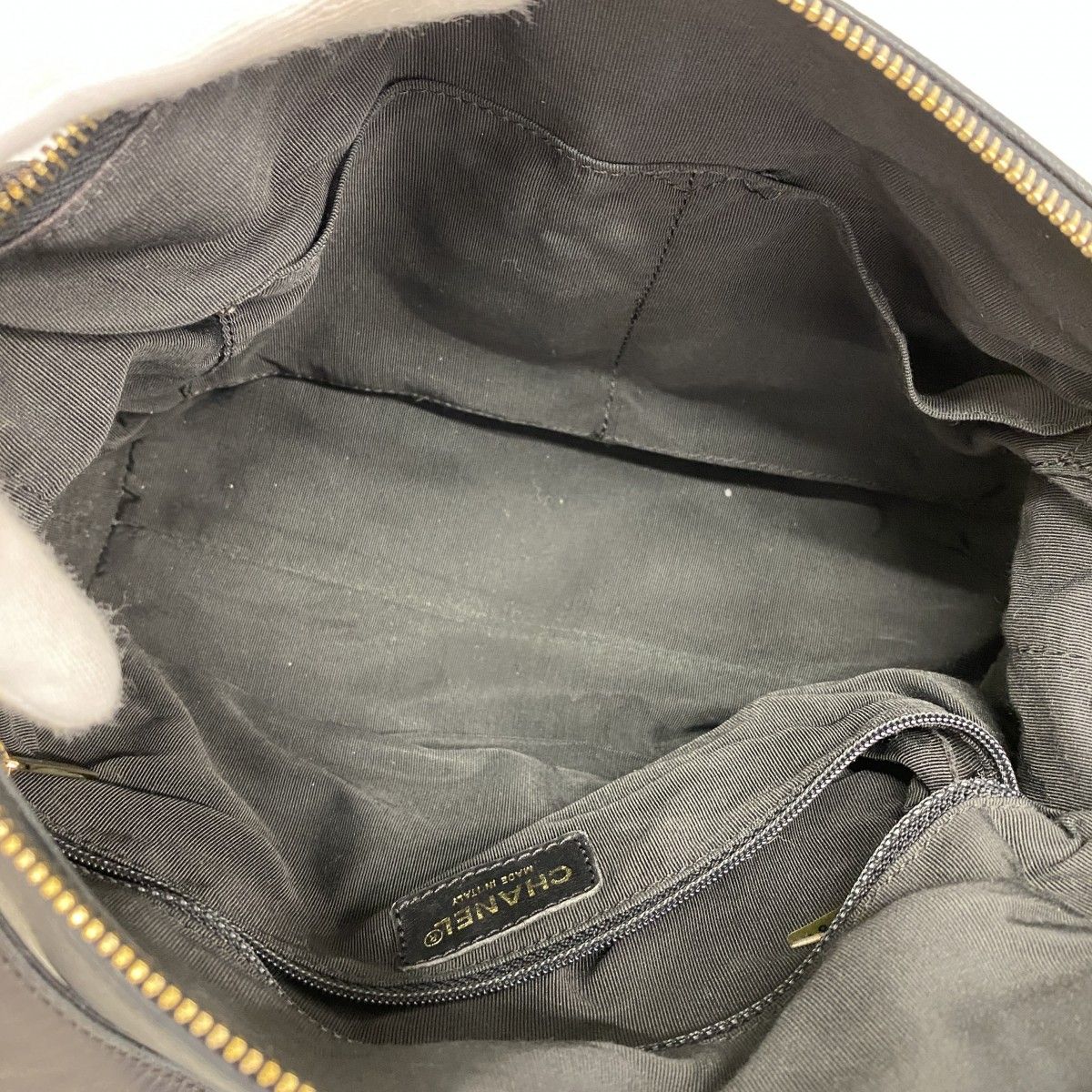 5da0055】シャネル ショルダーバッグ チョコバー ラムスキン ブラック  