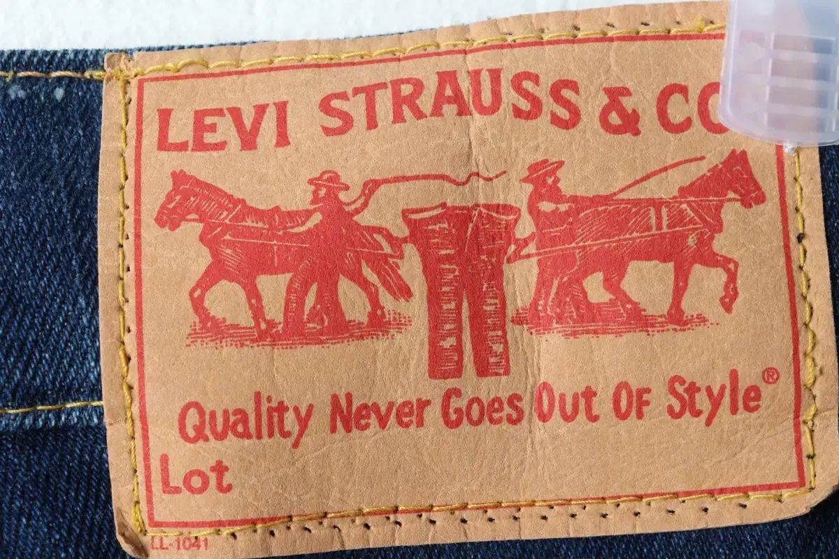 W ( M ー L ) LEVI'S(リーバイス) スカート デニム ライン- 1F17