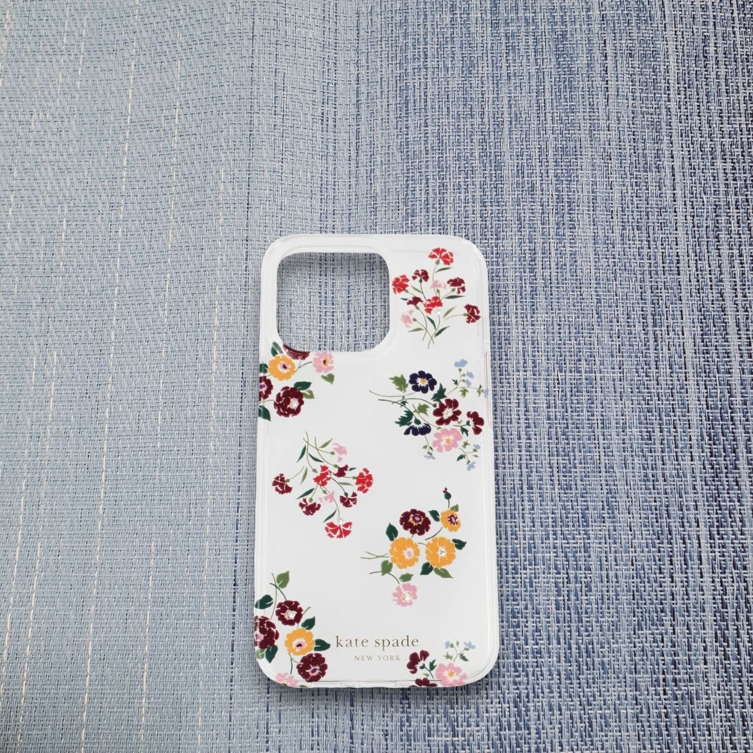 ケイトスペード iPhone13Pro対応ケース マルチ 花柄 K9055 🔴新品未使用🔴 Kate Spade ケイトスペード iPhone13 Pro 対応