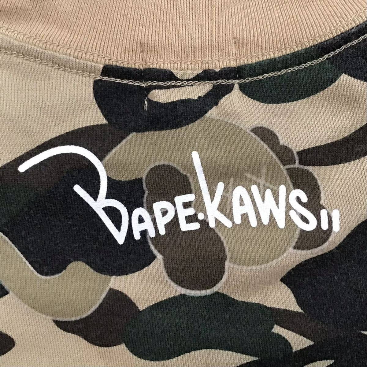 年中無休】 ☆激レア☆ kaws bendy 1st camo yellow 半袖シャツ M