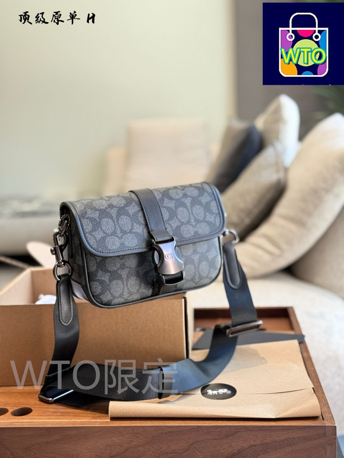 ✨良品✨COACH ミニシグネチャー メッセンジャーバッグ 斜め掛け 大容量 楽天市場】COACH コーチ レザー ショルダーバッグ