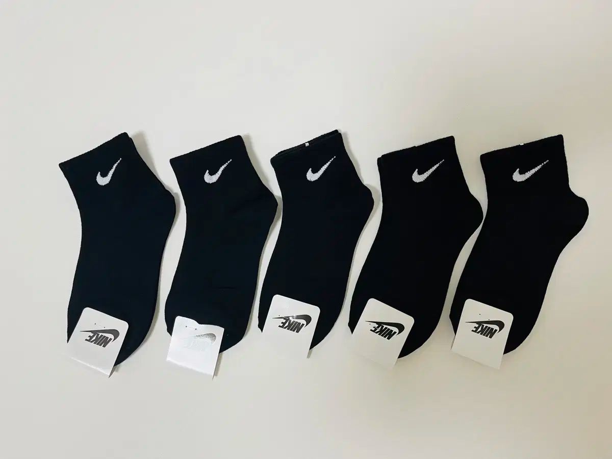NIKE(ナイキ) 足首 夏 デイリー 基本 靴下 5 ペア 12000 勝ちました