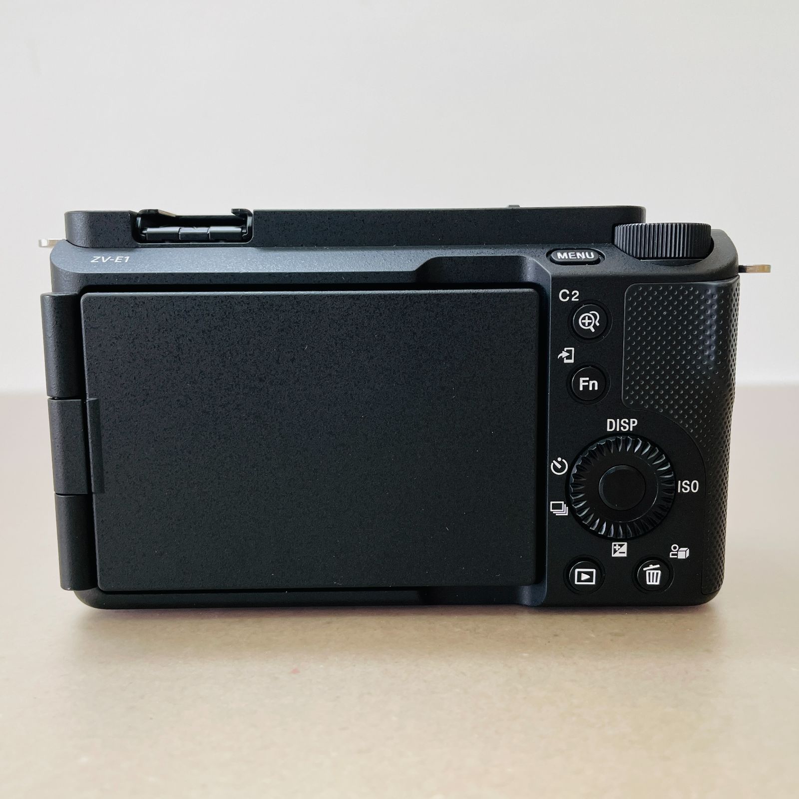 美品 SONY α ZV-E1 ボディ 【C2966-60】 - メルカリ