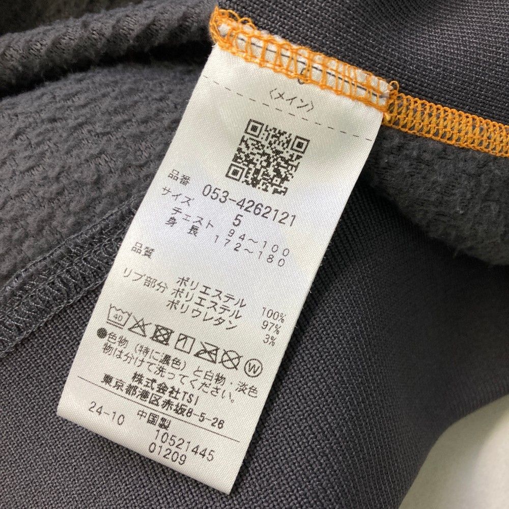 ゴルフウェア