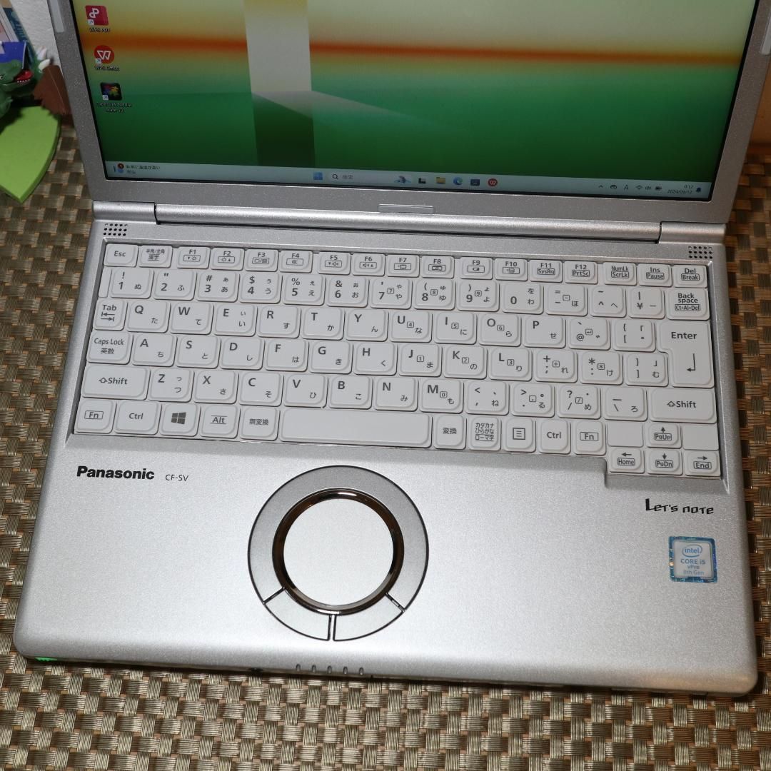 小型軽量Win11高性能8世代Corei5|メモリ8|SSD256|DVD|無線 VETTDRUCK_DE