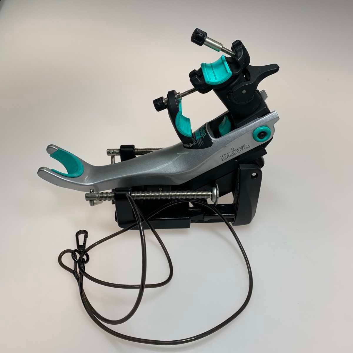 ●●DAIWA ダイワ 釣り小物 ロッドホルダー パワーホルダー 速攻160R 本体のみ