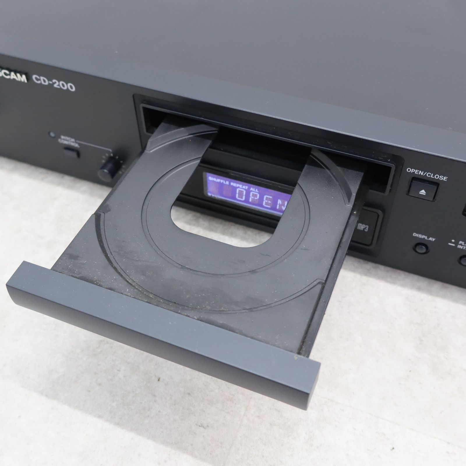 PA CDデッキ TASCAM CD200 CD-200 | 業務用 CD プレーヤー | TASCAM