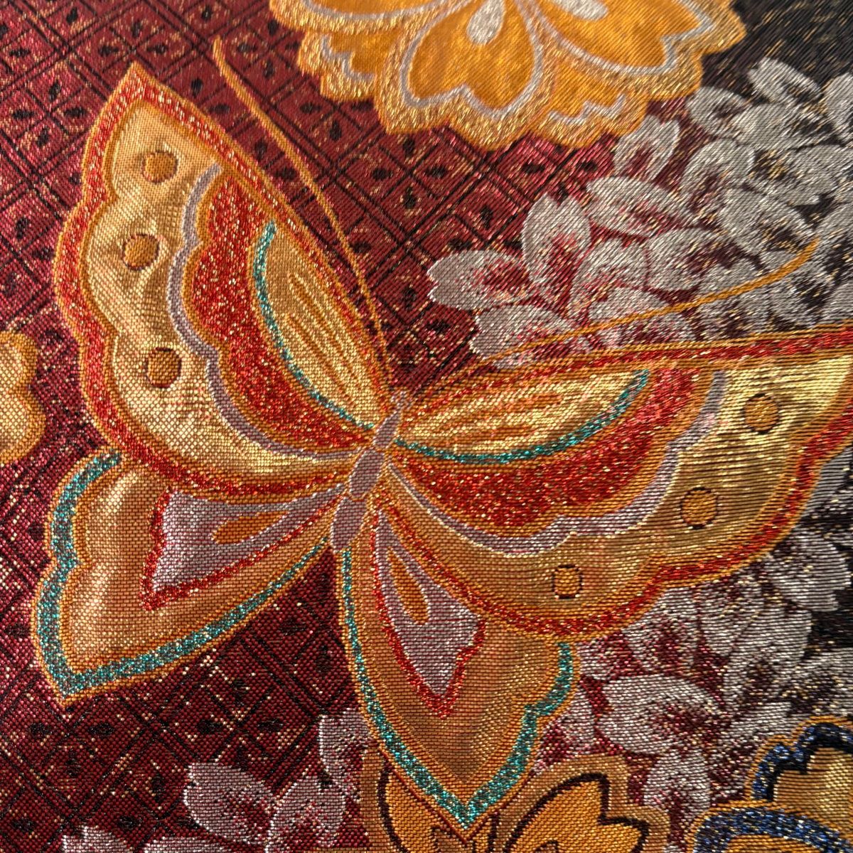袋帯 美品 秀品 振袖向き 蝶 桜 金銀糸 箔 黒 六通 正絹 【中古