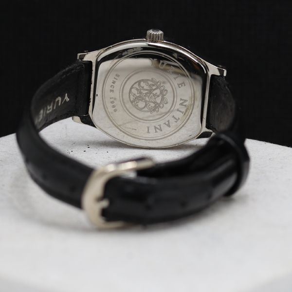 稼働 ユリエニタニ YURIE NITANI QZ ホワイト文字盤 レディース腕時計