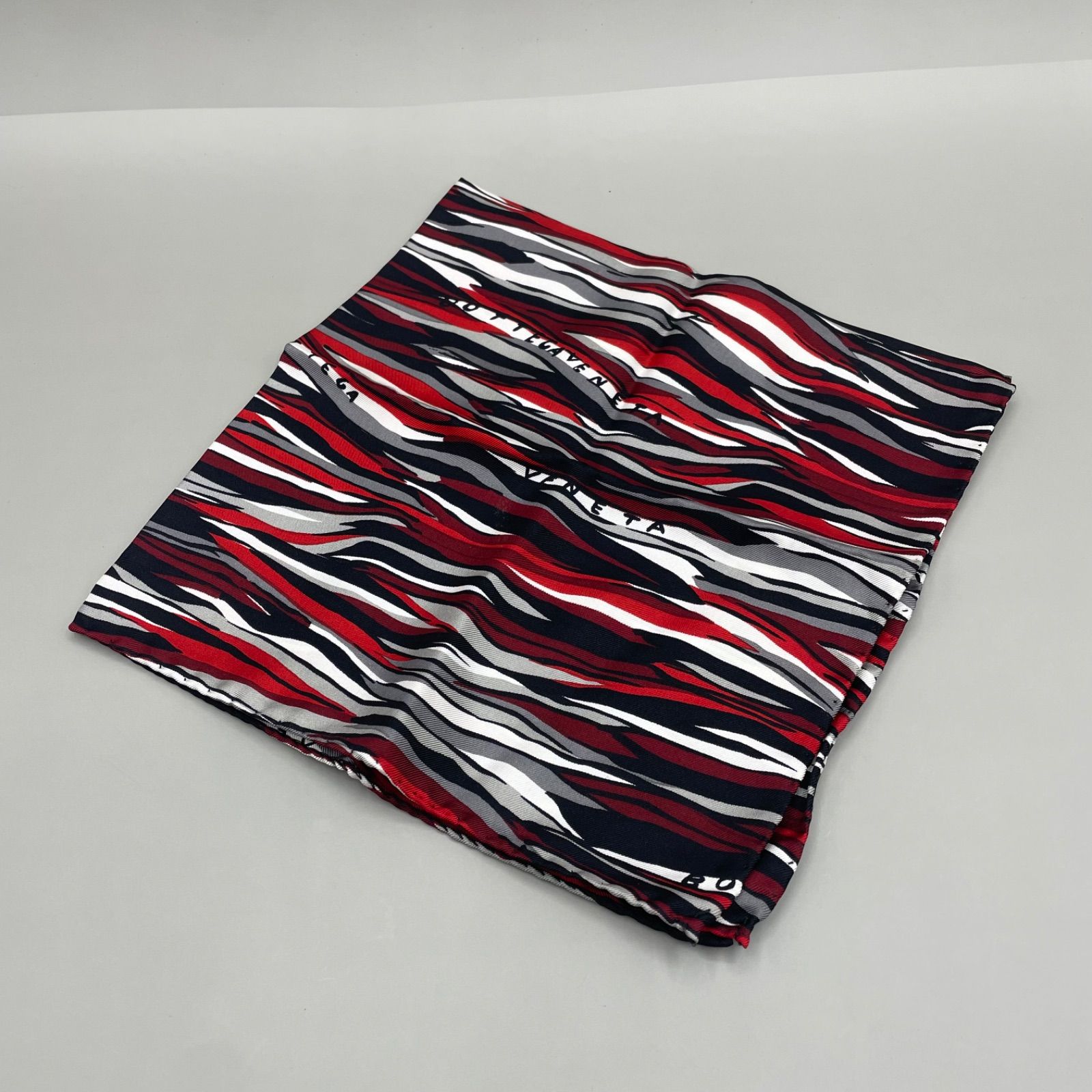 未使用級 希少 BOTTEGA VENETA ボッテガヴェネタ スカーフ ハンカチ