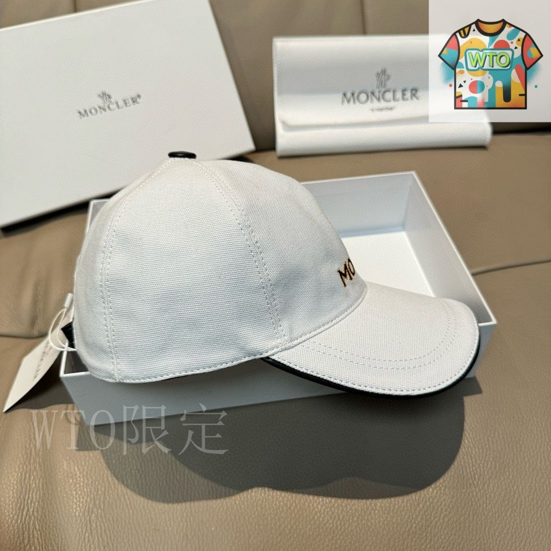 ユニセックス　数量限定★MONCLER★ロゴラメ刺しゅうベースボールキャップ MONCLER モンクレール ベースボールキャップ BASEBALL 3B00010