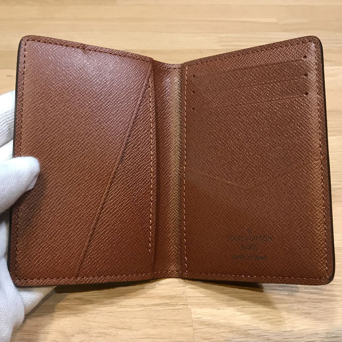 ANNA SUI ダリア ゴールド 三つ折り がま口財布 メタルチャーム付き