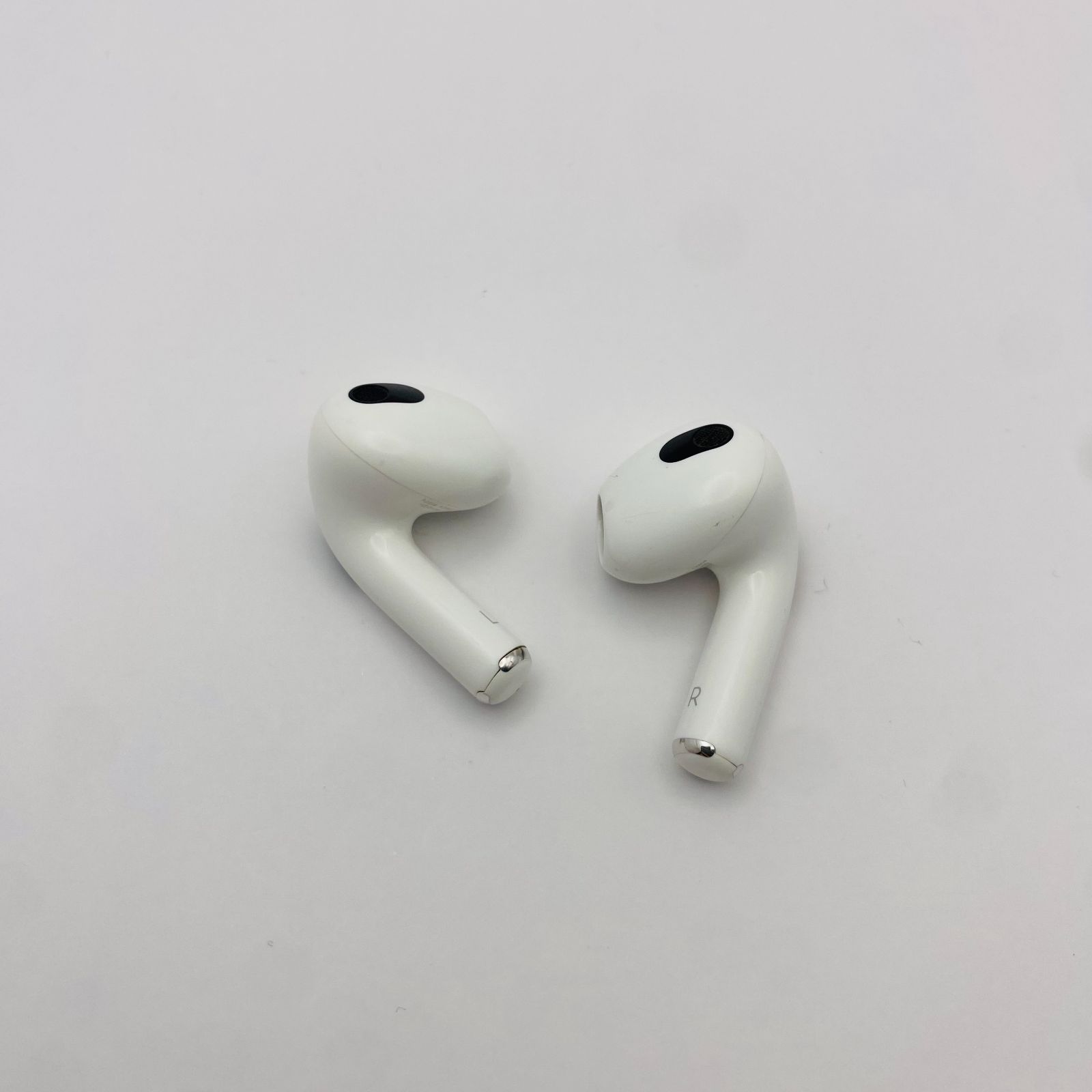 Apple AirPods 3世代 本体のみ エアポッズ - メルカリ 