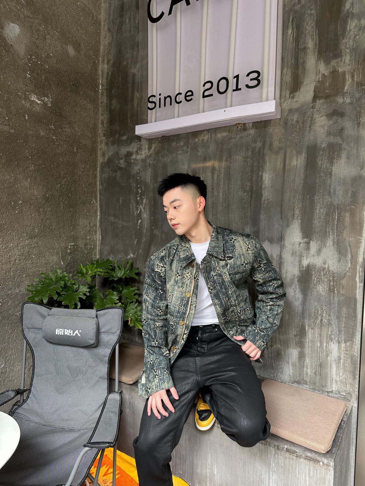 【LV◆落ち着いた色合い♪】 Louis Vuitton ボクシージャケット LOUIS VUITTON - LOUIS VUITTON ルイヴィトン 24SS Monogram