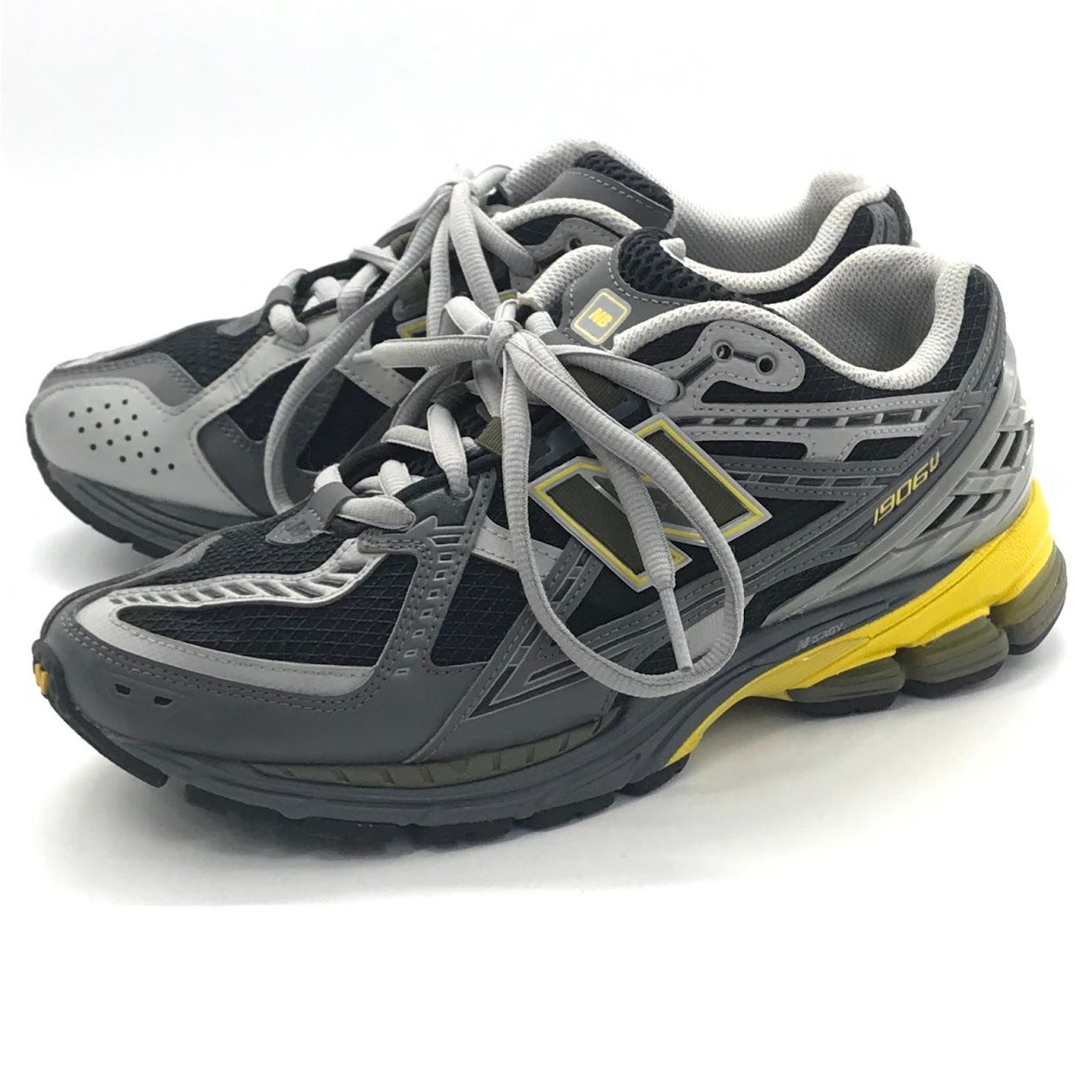 【倉吉店】 中古 NEW BALANCE | ニューバランス スニーカー M1906 CASTLEROCK M1906NA グレー 26cm 【126】 倉吉店】 中古 NEW BALANCE | ニューバランス スニーカー M1906