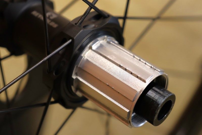 レイノルズ REYNOLDS AR41 ディスク カーボン チューブレス