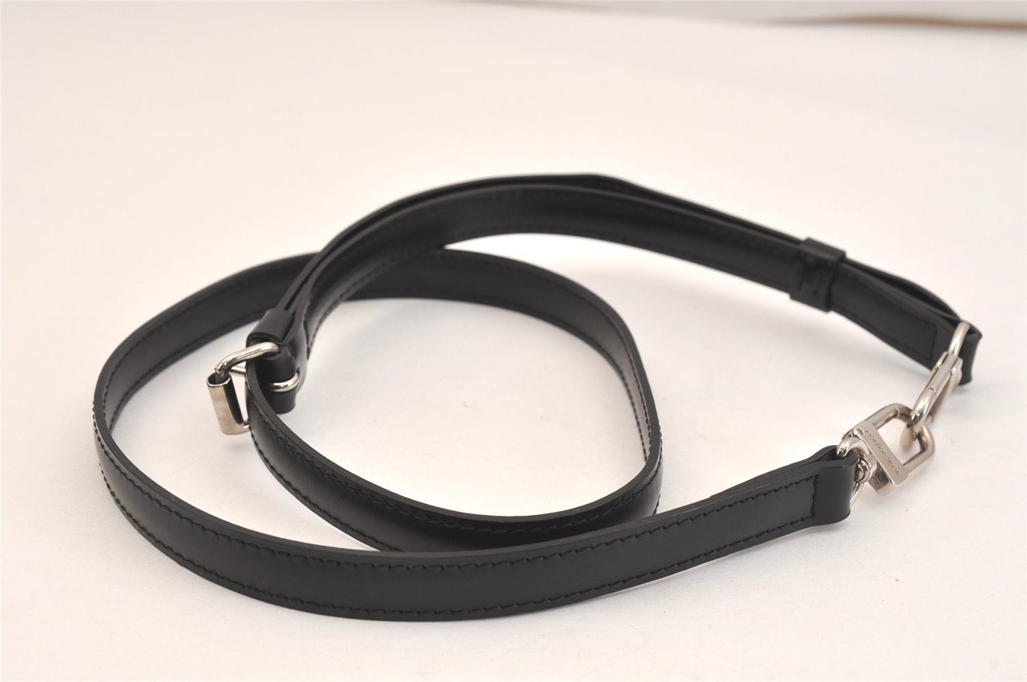 現行品　ルイヴィトン　ショルダーストラップ　モノグラム　幅4cm ct12 ストラップ モノグラム 幅4cm LOUIS VUITTON LV 現行品 ルイヴィトン