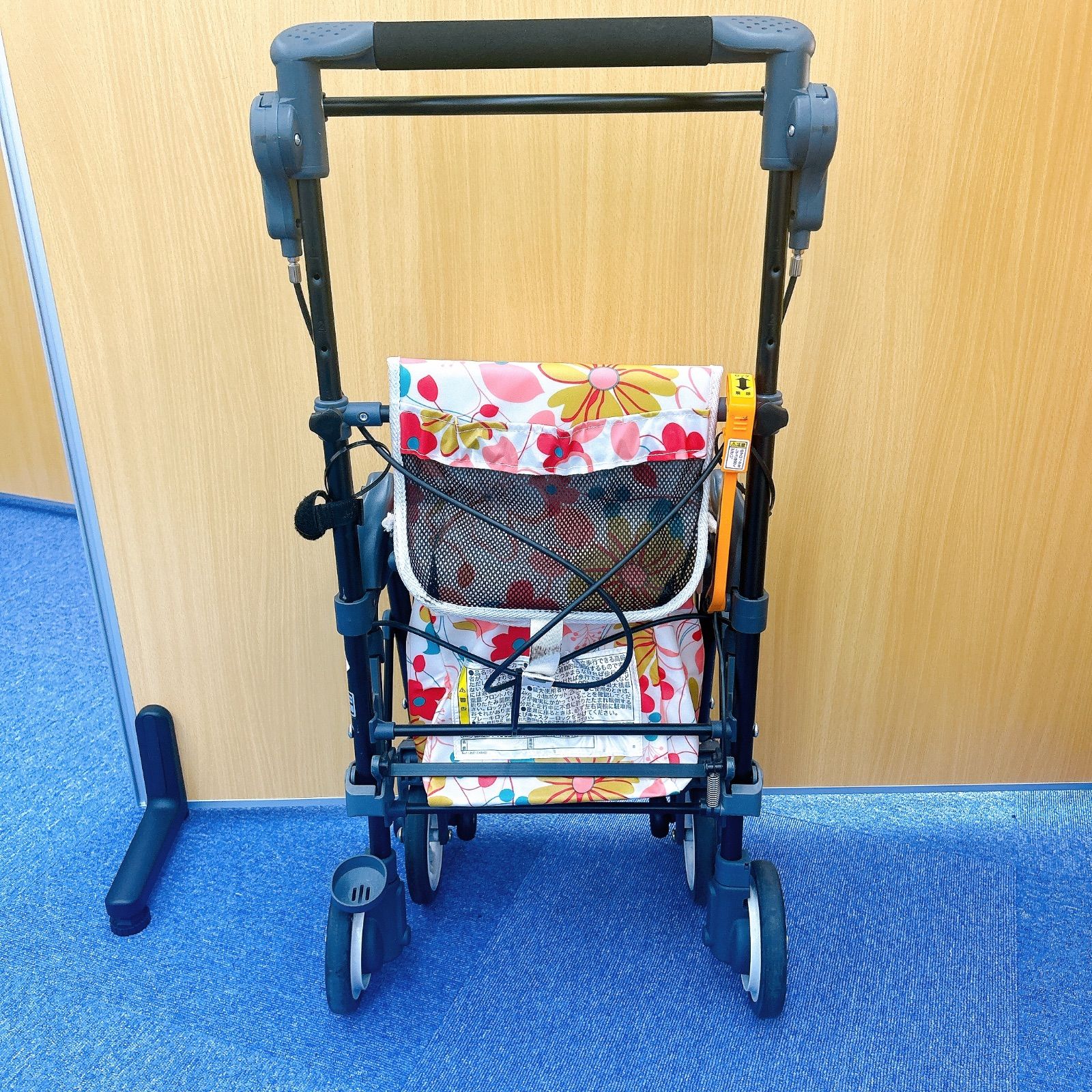 スルーンボックス