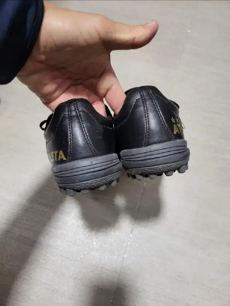 a005 250