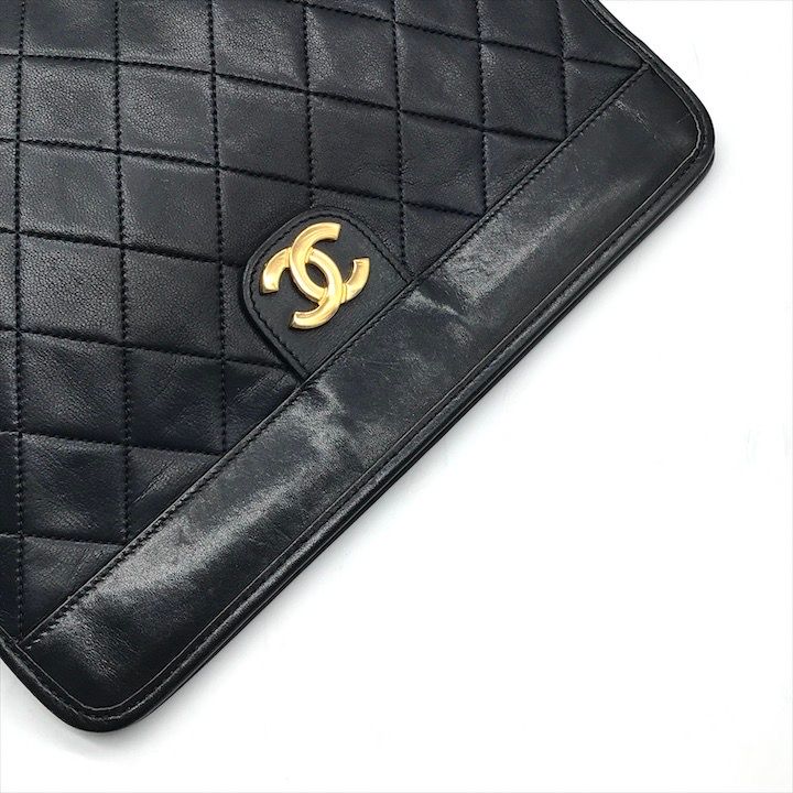 美品✨シャネル クラッチバッグ ココマーク金具 ラムレザー 黒色 良品 CHANEL シャネル ココマーク ラムスキン ミニマトラッセ