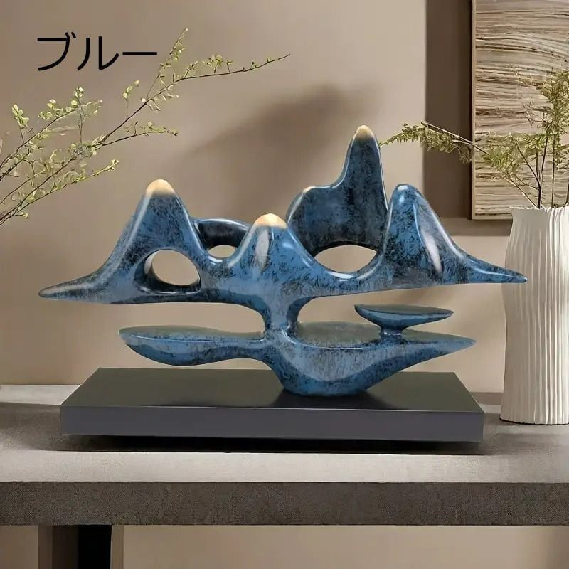 北欧の抽象アートと人体彫刻を組み合わせたインテリア オブジェ 置物