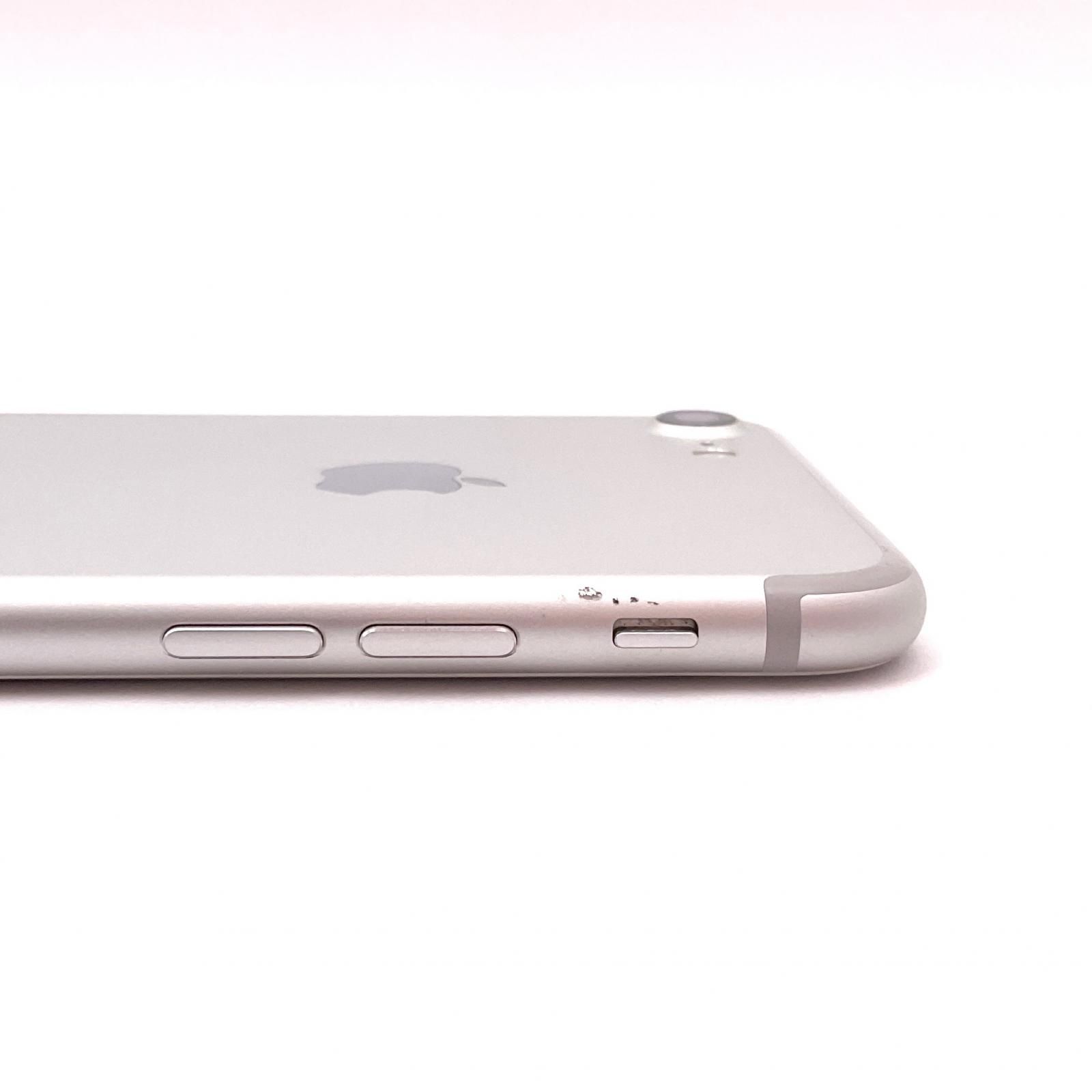 【全額返金保証】【最速発送】Apple iPhone 7 32GB シルバー Softbank 白ロム 動作確認済 85%