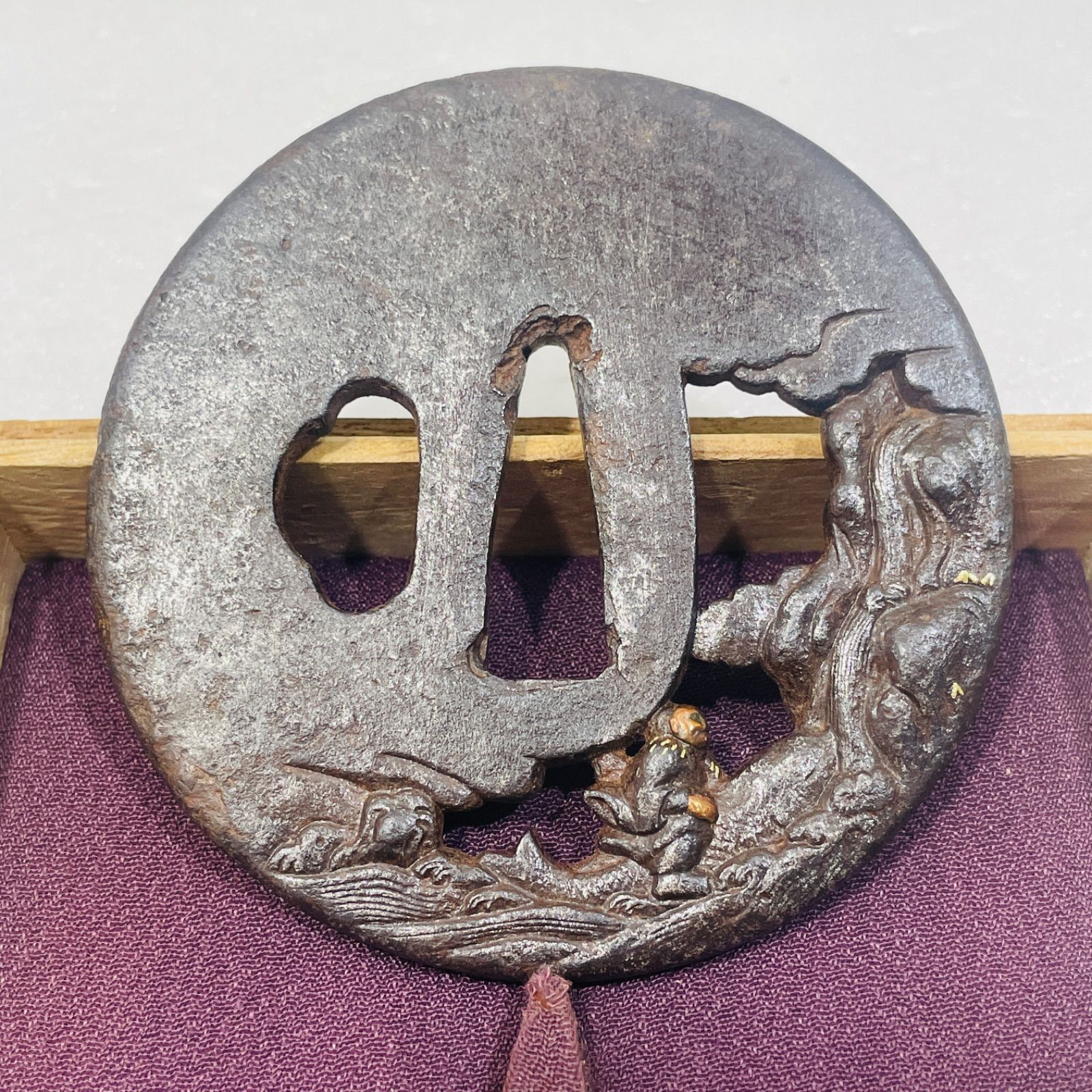 時代物　鉄製 鍔 4個セット 刀 鍔 鉄製 時代物 - メルカリ