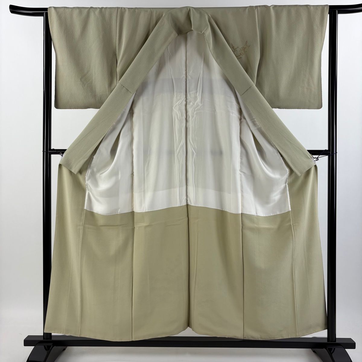 バイセル 着物 名品 付下げ 薄緑 扇面 ヱ霞 草花 鳥 刺繍 汕頭刺繍 正絹 袷 身丈156cm 裄丈63cm☆☆☆☆ バイセル 着物 名品 付下げ 薄緑 扇面 ヱ霞 草花 鳥 刺繍 汕頭刺繍 正絹