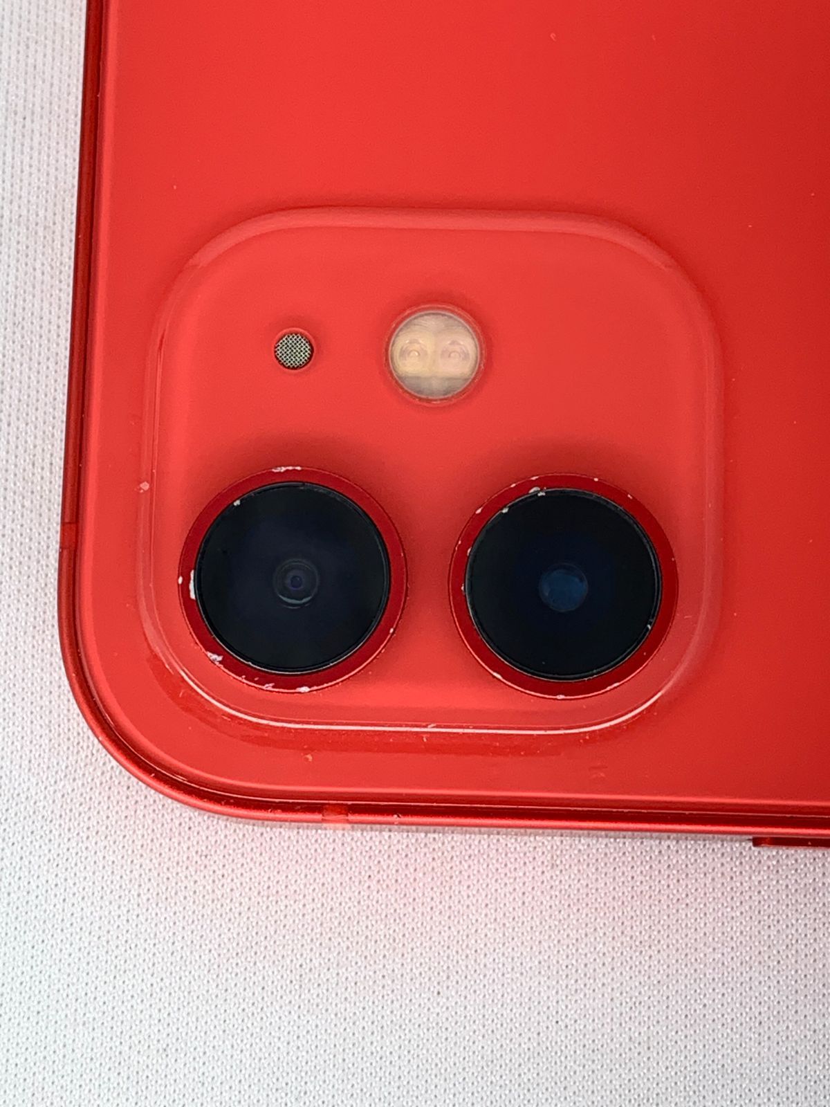 iPhone14 128GB バッテリー87% 中古　キズあり ip14mtm2264a-1_wm.jpg