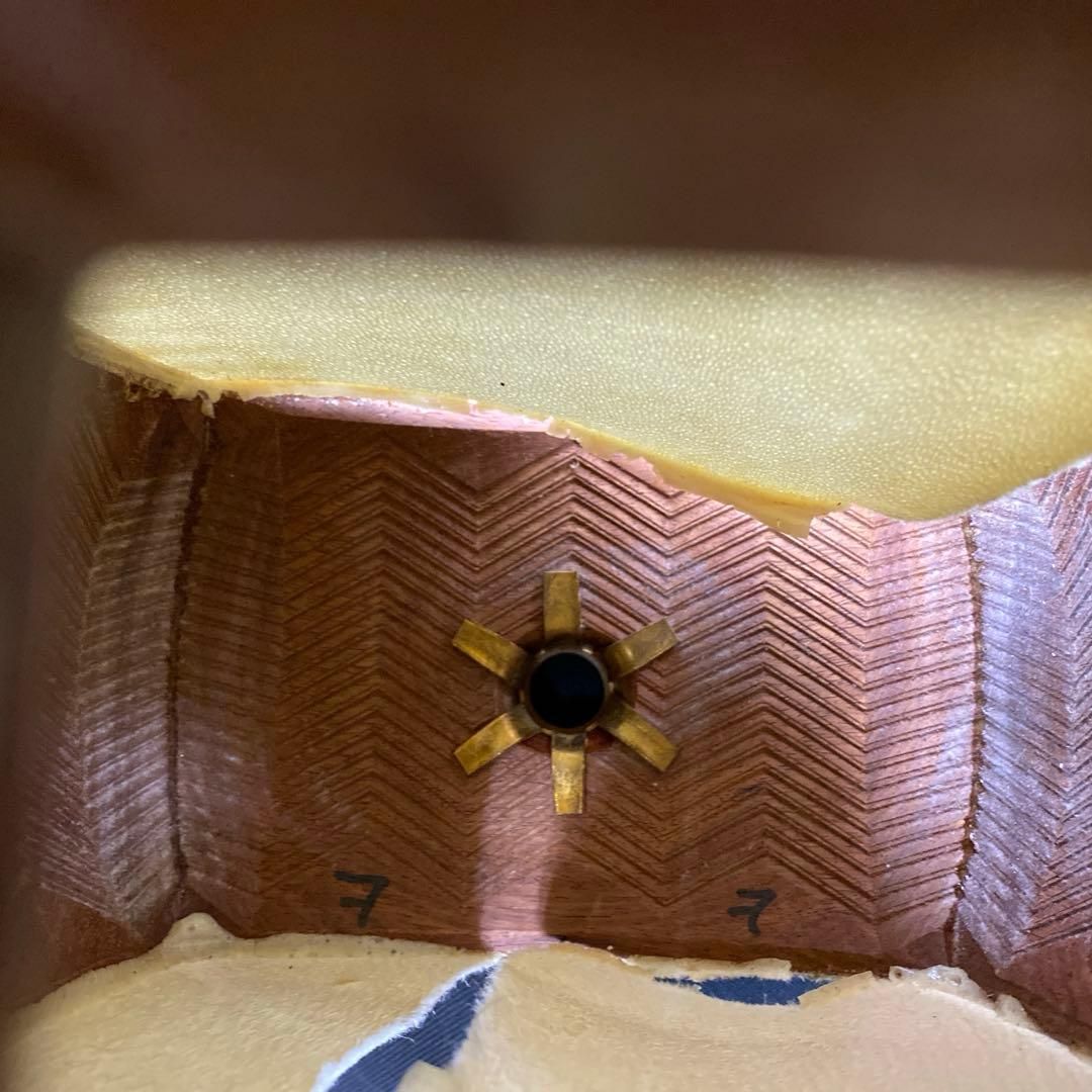 津軽三味線綾杉胴金細K18刻印ケース付 全長102㎝トエコ東な7-0106 1F