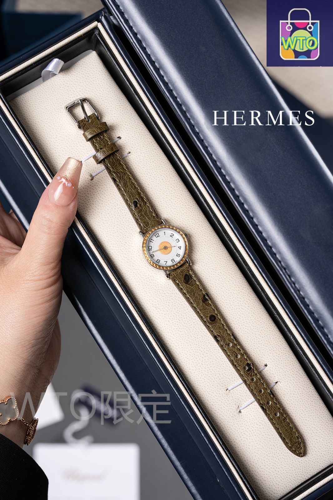 HERMES ゴールド装飾時計 エルメス 腕時計 ロケ バングル クオーツ ゴールド L01.100