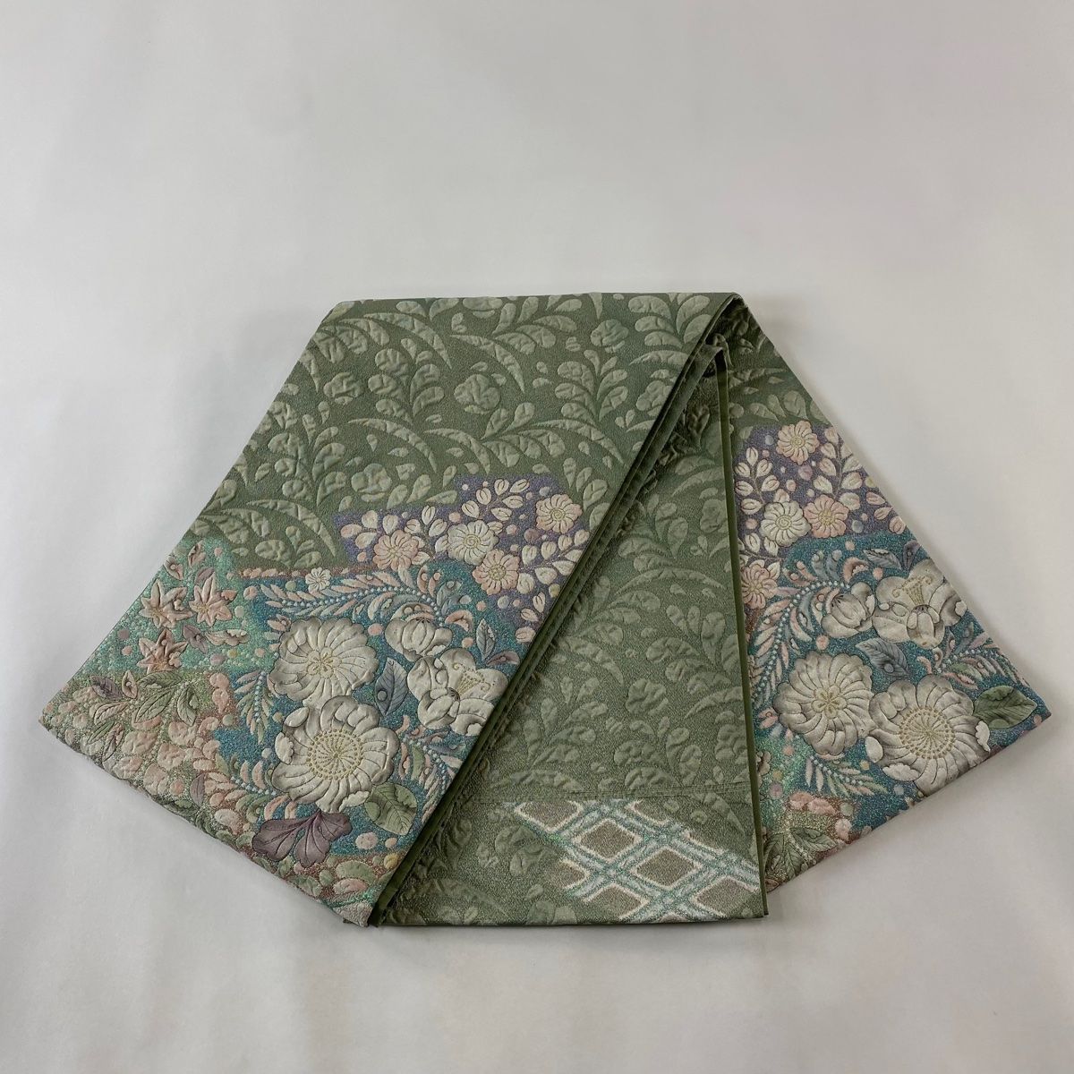 袋帯 秀品 草花 金銀糸 箔 よもぎ色 お太鼓柄 正絹 【中古