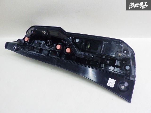 点灯OK！】ホンダ純正 JF3 JF4 N-BOXカスタム LED テール