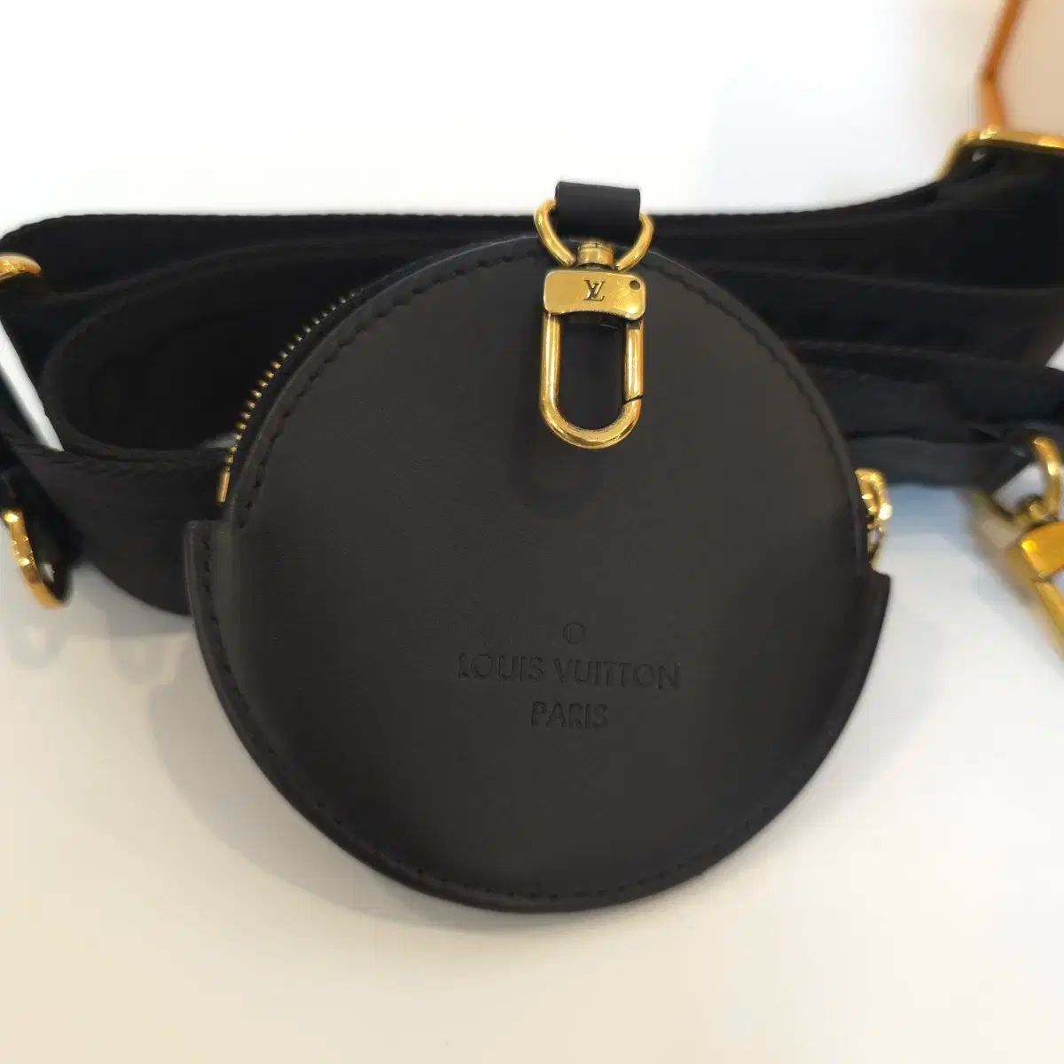 Louis Vuitton(ルイヴィトン) ニューウェーブ マルチ ポシェット