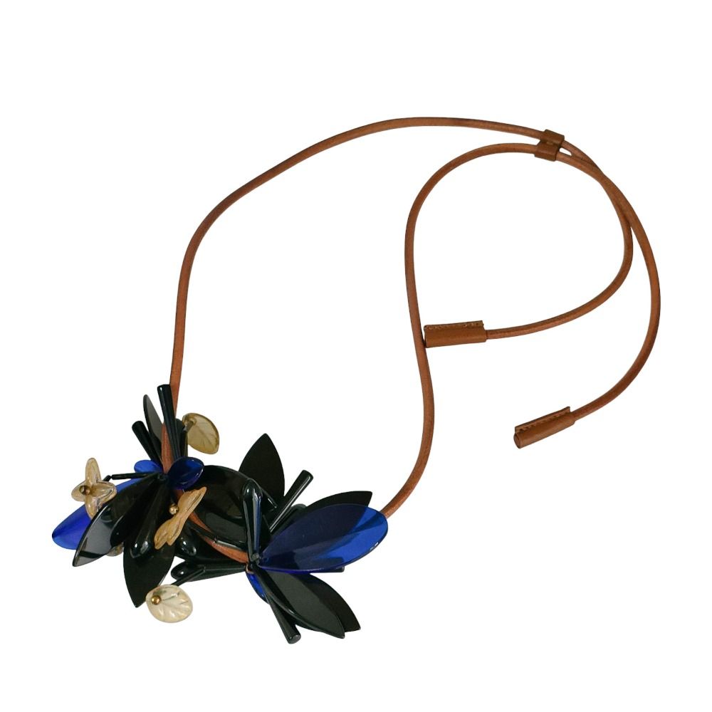 美品 MARNI マルニ フラワーモチーフ ロングネックレス アクセサリー 