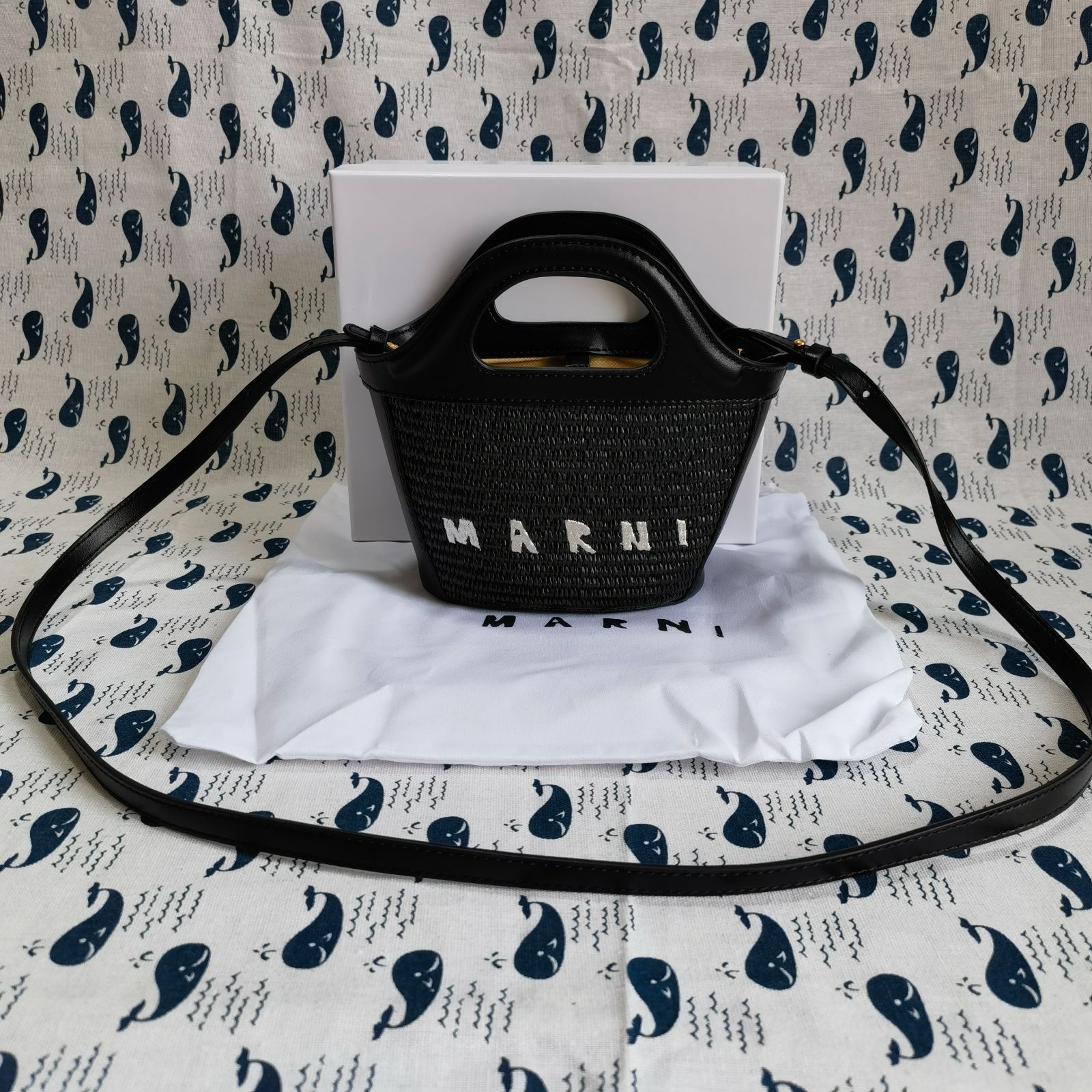 超人気美品☆MARNI カゴバック 2way マルニ ショルダーバック  ブラック